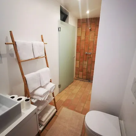 Willa River View Terrace